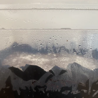 Condensation forming on the sides of the tub